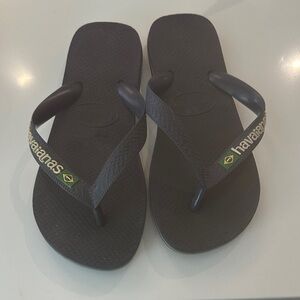 Havaianas navy  and Green Flip Flops